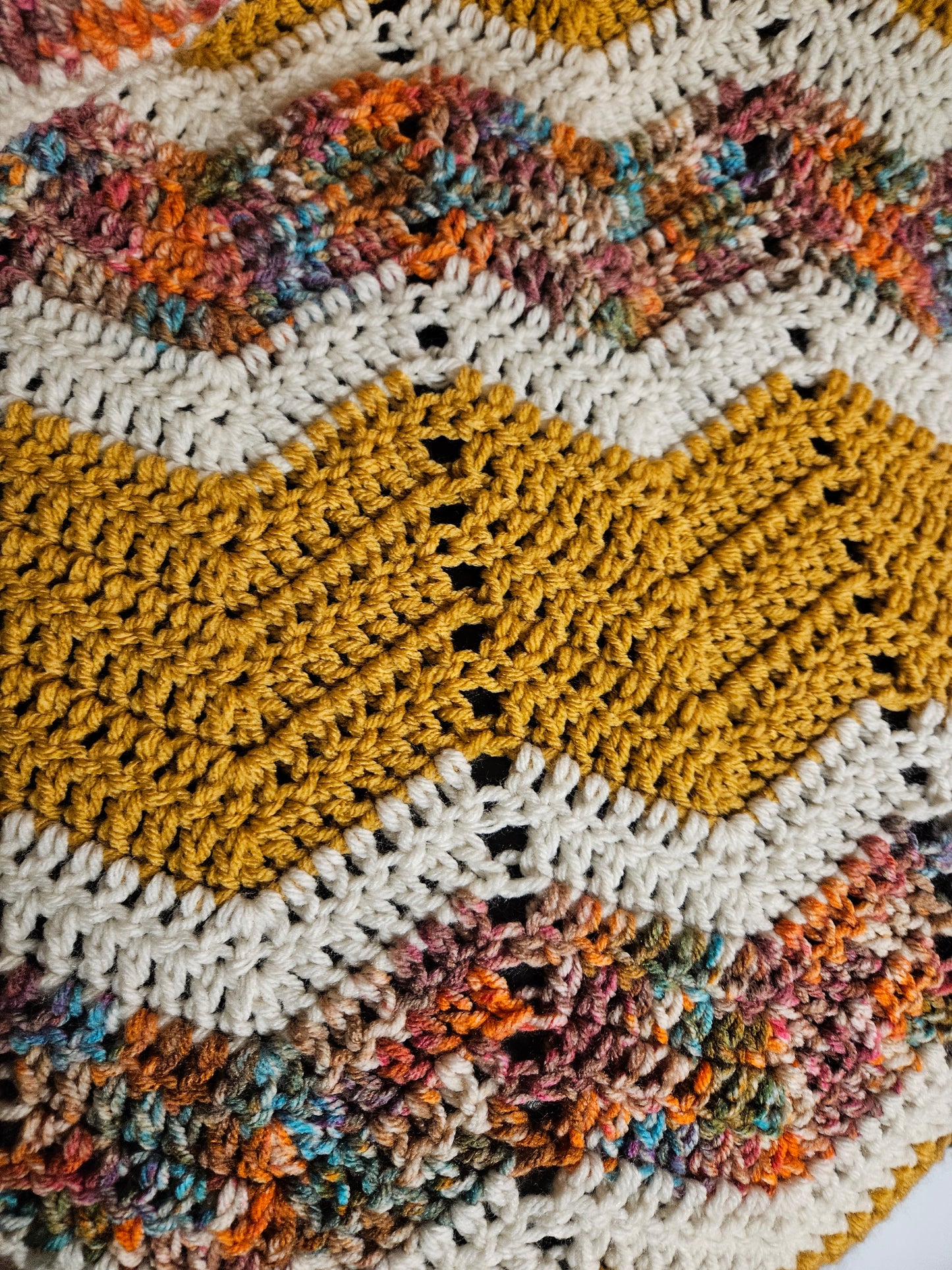 Sungold Ripple Lapghan