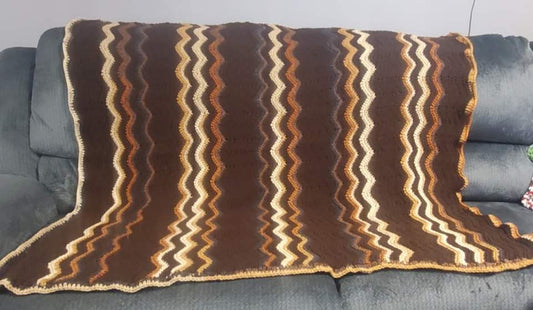 Latte Ripple Crochet Throw Blanket